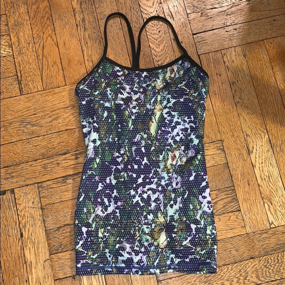 Women’s lulu Lemon work out top